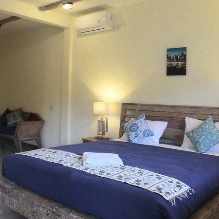 Adore Guesthouse Amed Екстериор снимка