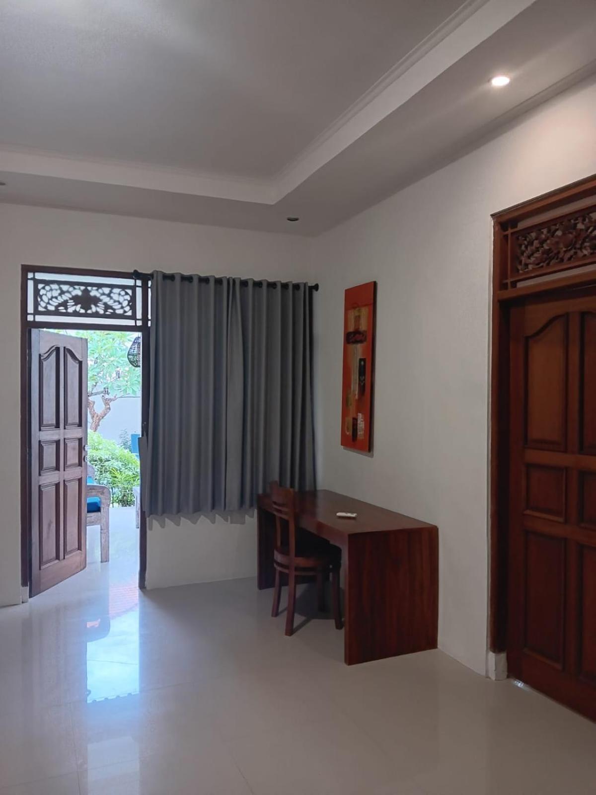 Adore Guesthouse Amed Екстериор снимка