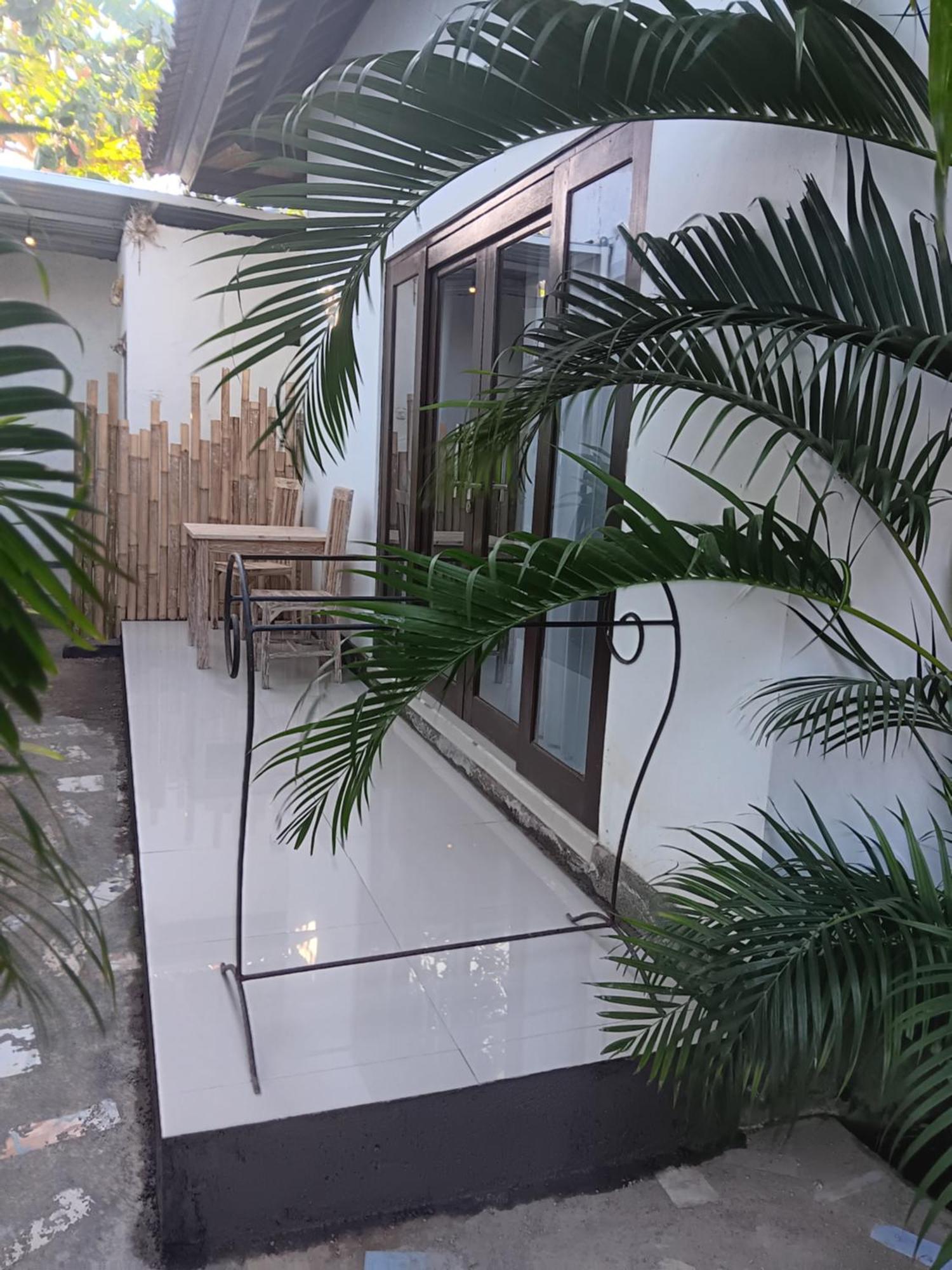 Adore Guesthouse Amed Стая снимка