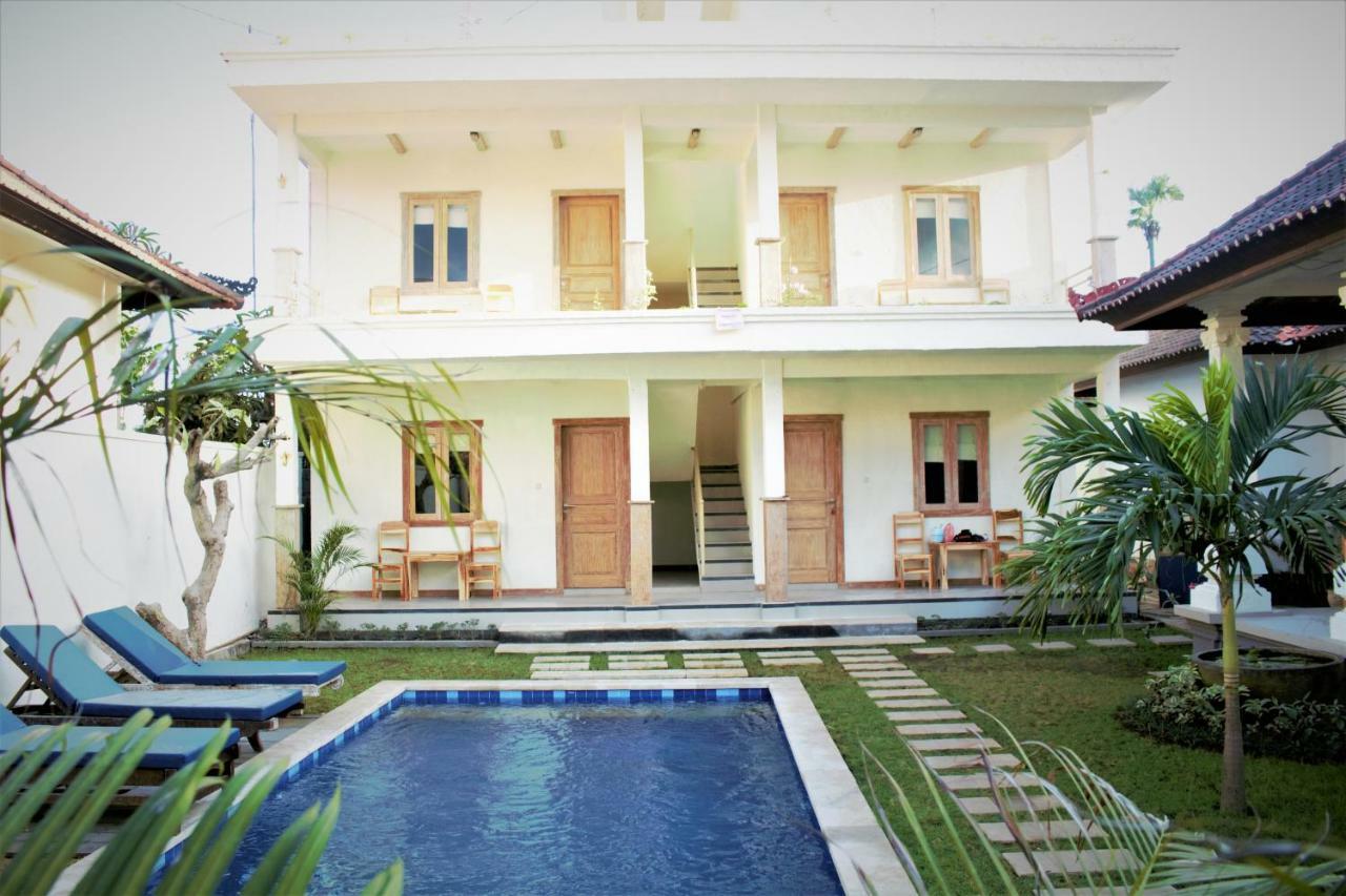 Adore Guesthouse Amed Екстериор снимка
