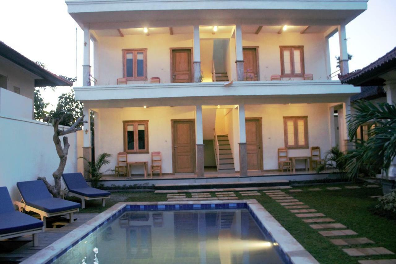 Adore Guesthouse Amed Екстериор снимка