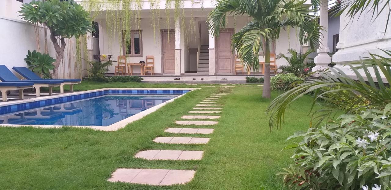 Adore Guesthouse Amed Екстериор снимка